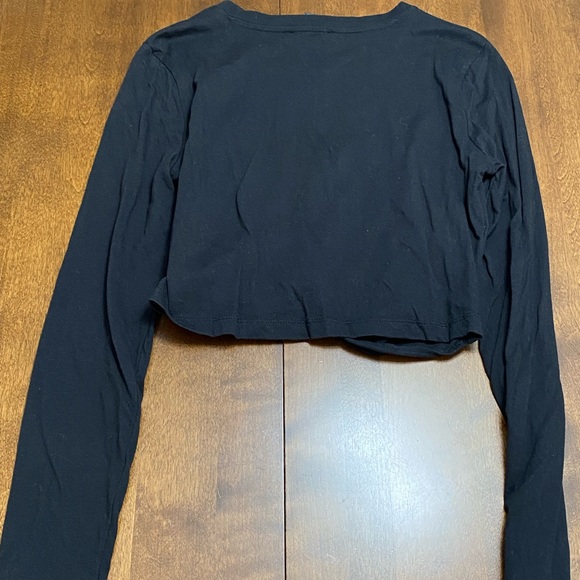 Forever 21 Black Tied-Ruffled Crop Top Full Sleeve Shirt, Size L - Picture 5 of 5